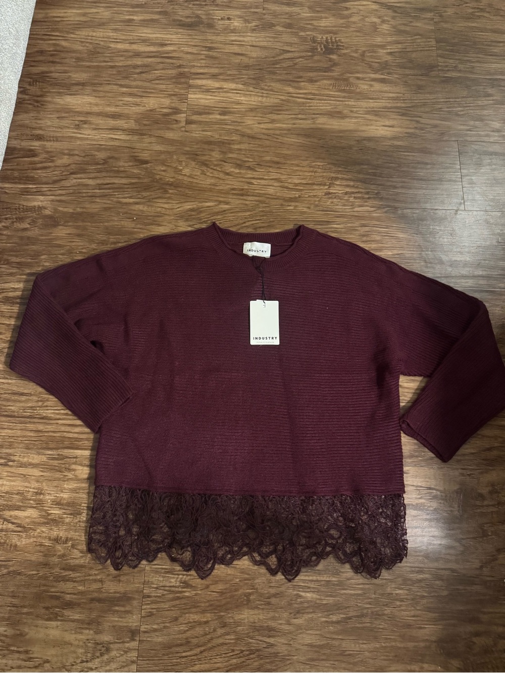 NWT Tuckernuck sweater size xl
